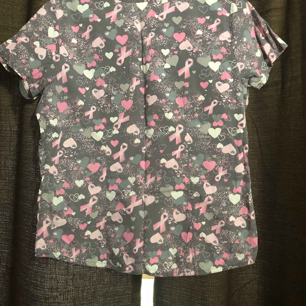 ICU Scrub top - Picture 3 of 3